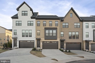 14303 Yesler Ave, Chantilly, VA 20151