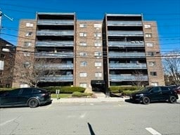 32 Whites Ave Unit F5505, Watertown, MA 02472