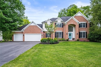 11 Loch Loyal Ct, Penfield, NY 14526