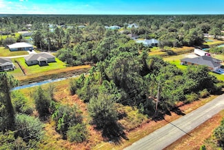 844 Carbon St E, Lehigh Acres, FL 33974