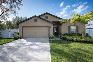 414 SW Dahled Ave, Port St. Lucie, FL 34953