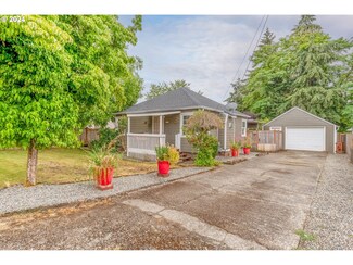 302 Linda Ln, Centralia, WA 98531