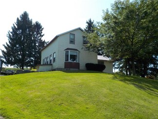 2654 E Main St, Cato, NY 13033