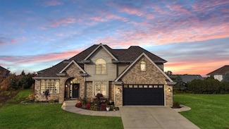 99 Bergamo Ln, Crown Point, IN 46307