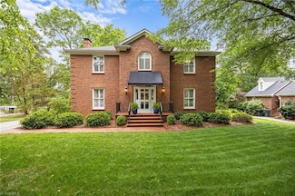 441 Fieldstone Dr, Burlington, NC 27215