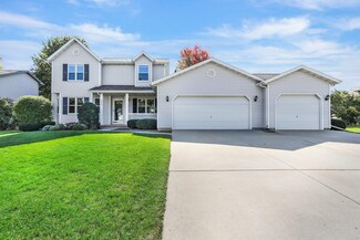 206 Patrick Ave, Waunakee, WI 53597