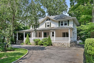53 Indian Field Rd, Greenwich, CT 06830
