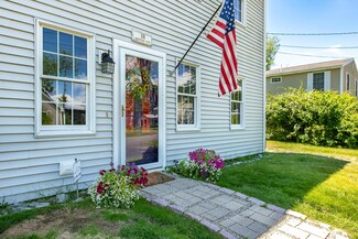 58 Merrifield Ct, Wells, ME 04090
