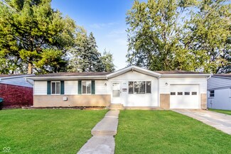 408 Hickory Ln, Plainfield, IN 46168