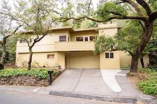 249 N Almenar Dr, Greenbrae, CA 94904