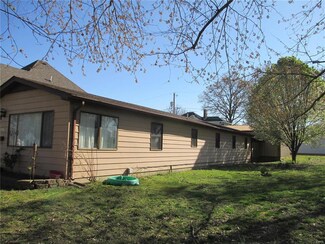 307 S Grace St, Marissa, IL 62257
