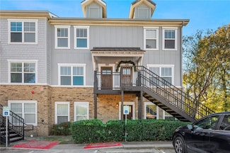 1725 Harvey Mitchell Pkwy S, College Station, TX 77840