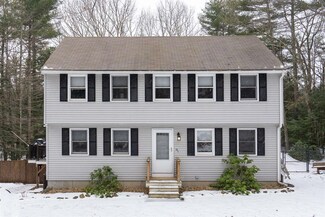 12 Rangeway Ave, Sandown, NH 03873