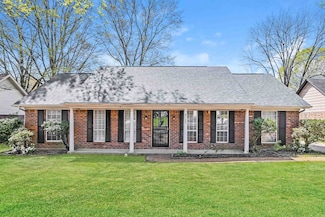 6725 Rockingham Rd, Memphis, TN 38141
