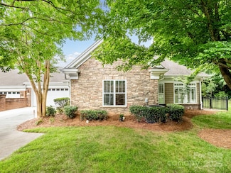 10875 Casetta Dr, Matthews, NC 28105