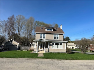27 Spofford Square, Dolgeville, NY 13329