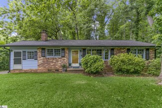 114 Applewood Ln, Spartanburg, SC 29307