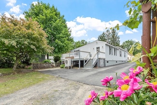 128 Arthur Ave, Athol, MA 01331