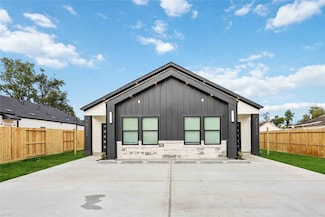 7803 Sandra St Unit A/B, Houston, TX 77016