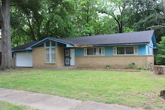3199 Dothan St, Memphis, TN 38118