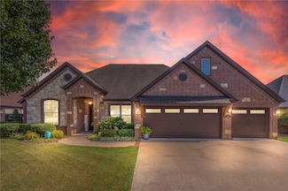 1620 Whippoorwill Ln, Bentonville, AR 72712