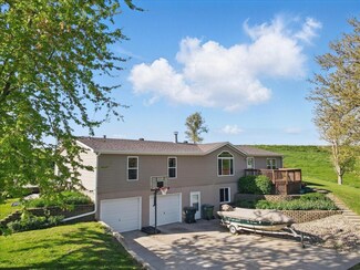 30143 York Rd, Neola, IA 51559