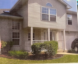 727 Beaver Dr Unit 727, Naperville, IL 60563