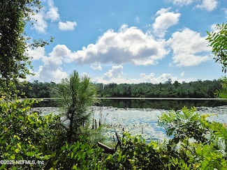 282 Byrd Rd, Crescent City, FL 32112