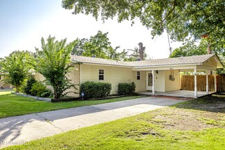 4707 Old Mobile Ave, Pascagoula, MS 39581