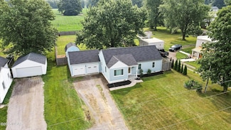 1656 Stewart Rd, Lima, OH 45801