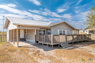 3300 State Highway 95 S Unit 5, Shiner, TX 77984