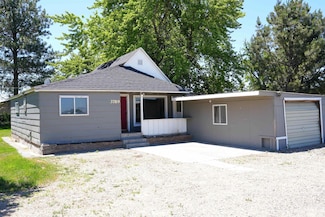 3789 Pioneer Rd, Homedale, ID 83628