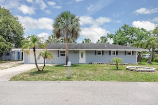 203 Parkwood Ln, Edgewater, FL 32132