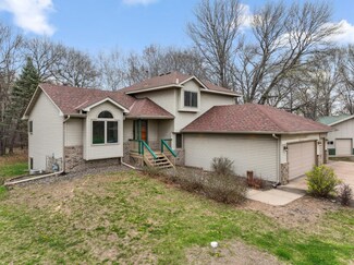 16846 Notre Dame St NE, Forest Lake, MN 55025