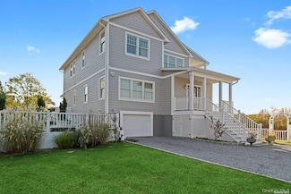 77 Library Ave, Westhampton Beach, NY 11978