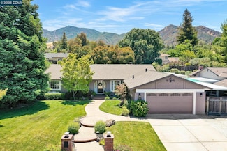 735 Bloching Cir, Clayton, CA 94517