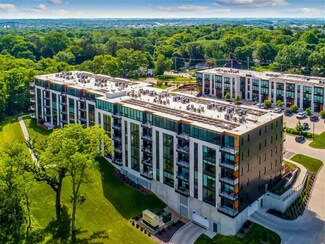 1 University Way Unit No. 406, Iowa City, IA 52246