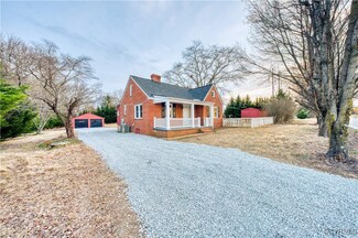 3823 Creighton Rd, Richmond, VA 23223
