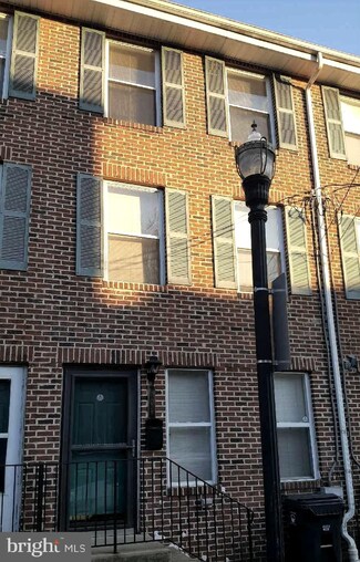 806 Kirkwood St, Wilmington, DE 19801