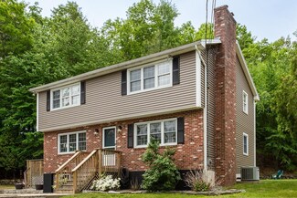 9 Mammoth Rd, Pelham, NH 03076