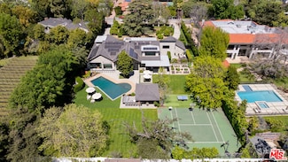 17352 Magnolia Blvd, Encino, CA 91316