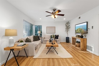 56 Windjammer Unit 27, Irvine, CA 92614