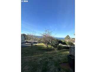 0 19th St, Astoria, OR 97103
