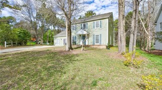 2103 Dembrigh Ln, Charlotte, NC 28262
