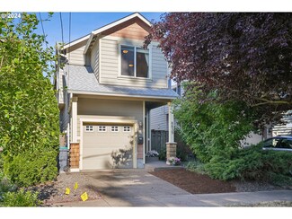 8839 N Burrage Ave, Portland, OR 97217