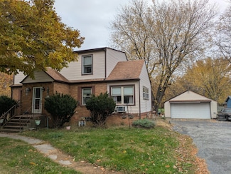 315 N Hobart Rd, Hobart, IN 46342