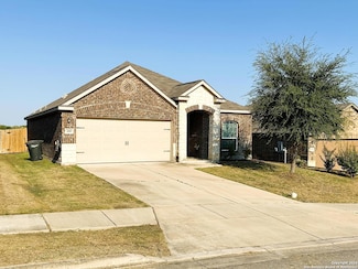 280 Chrysanthemum, New Braunfels, TX 78132