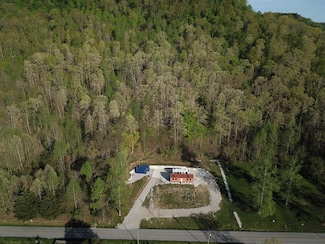 7040 Red Lick Rd, West Irvine, KY 40336