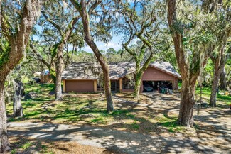 2690 E Lake Trail, Tarpon Springs, FL 34688