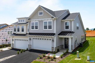 131 Springdale Rd, Waynesboro, VA 22980